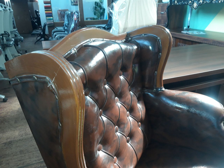 صندلی گردان چوبی