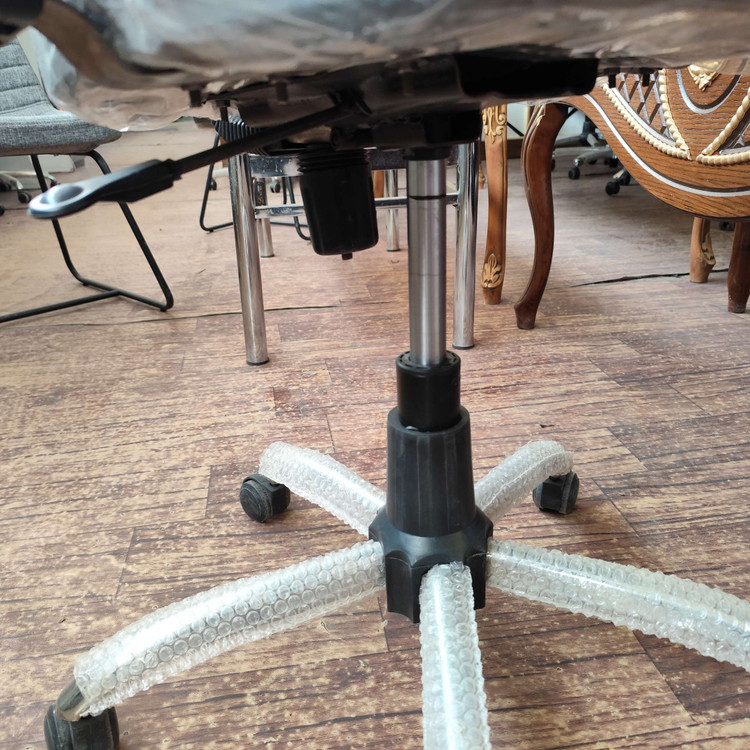 صندلی گردان راحت