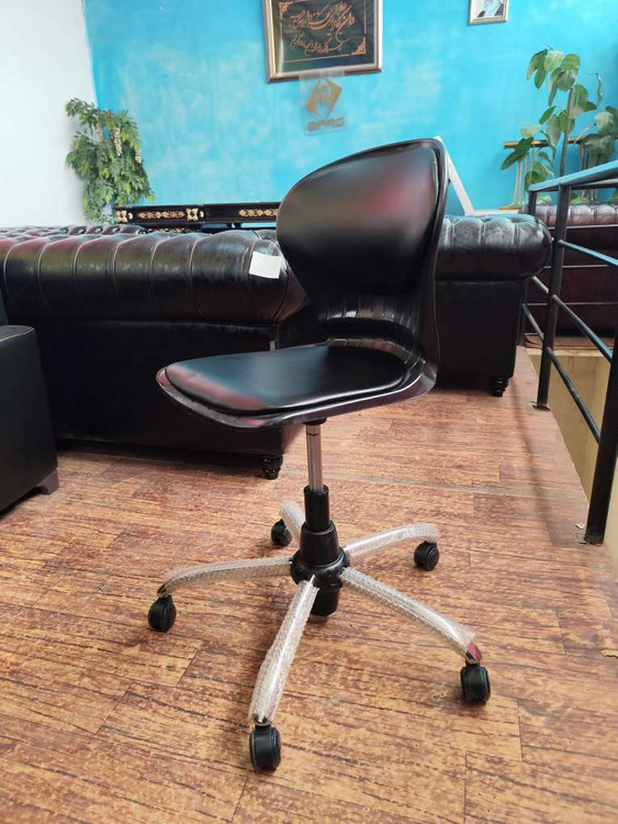 خرید آنلاین صندلی گردان صدفی بدون دسته